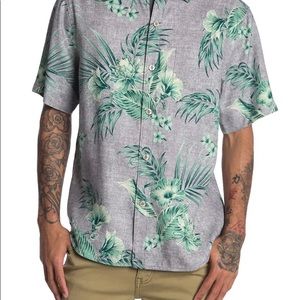 Tommy Bahama silk classic fit tropical button up short sleeve shirt MEDIUM